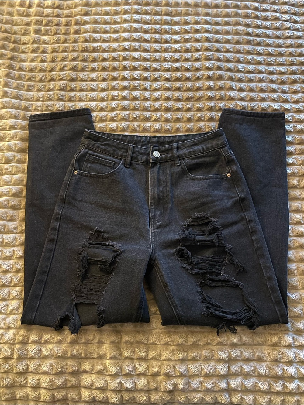 SHEIN | Women’s Black Distressed High-Waist Jeans | Straight Leg Jeans - Picture 3 of 16
